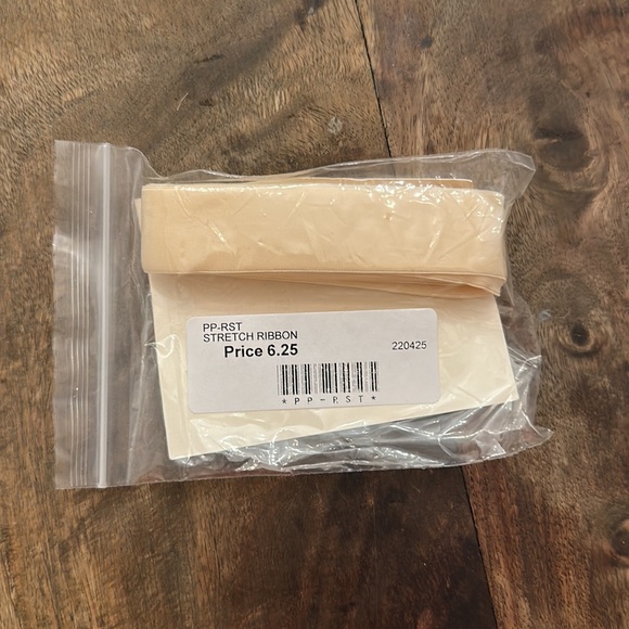 Brand new 3007 Nikolay pointe shoes (71/2, XXX, M) - Picture 15 of 16